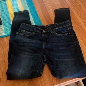 Judy Blue dark wash skinny jeans. Size 9